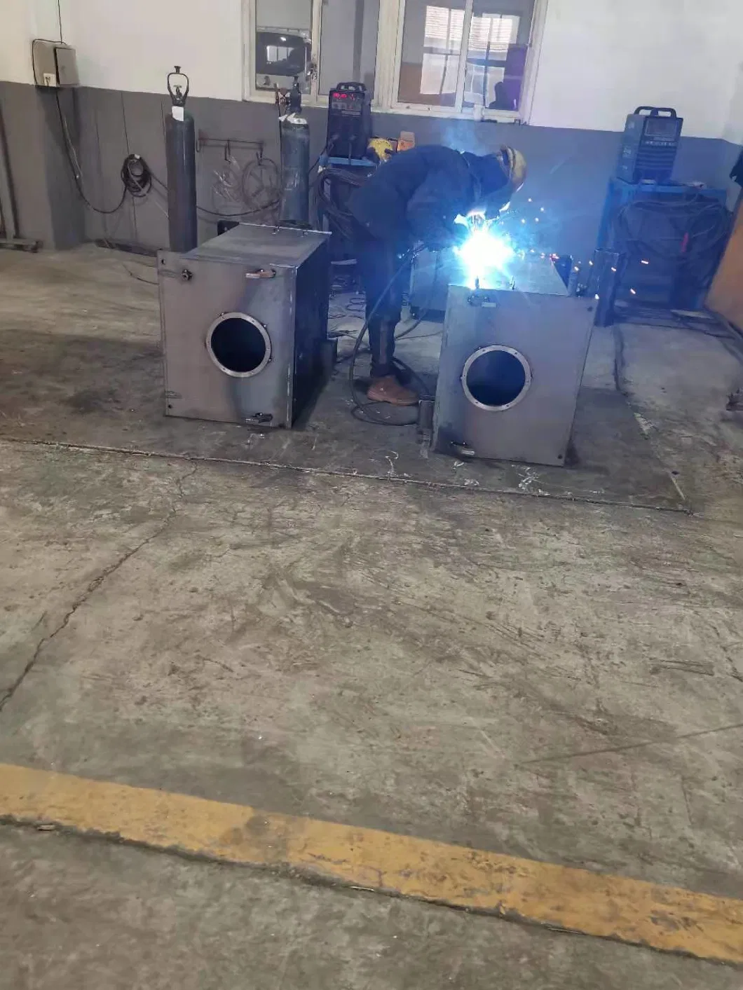 Large Metal Welding and Machining Supplier